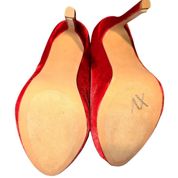 Liliana 7 Red Women's Chelsea Ankle Boots 4 1/2 Inch High Heel Shoe - Picture 7 of 9